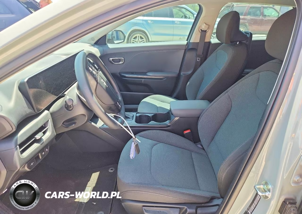 2025 Kia K4 Lx, Lxs VIN:3KPFT4DEXSE216334 - 7