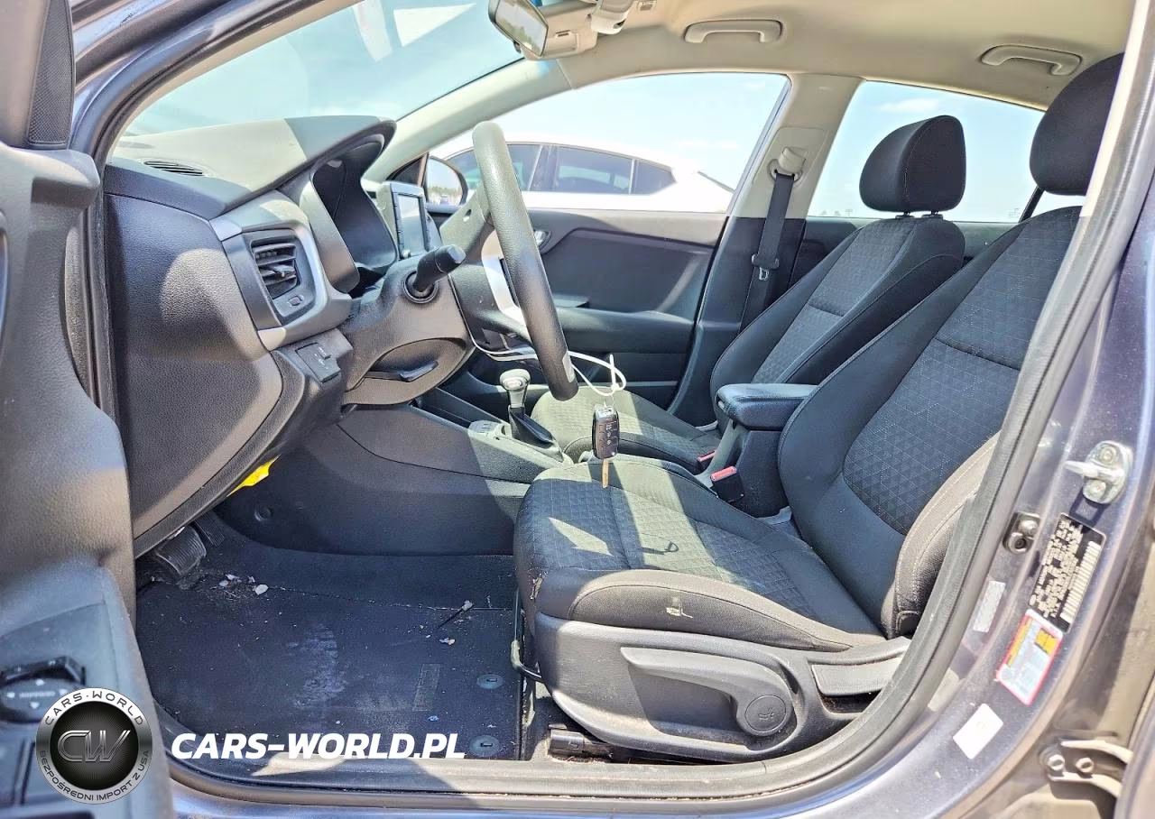 2020 Kia Rio S VIN:3KPA24AD9LE337642 - 7
