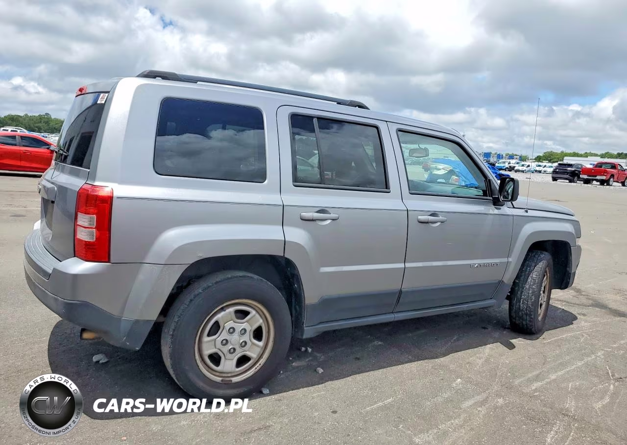 2016 Jeep Patriot Sport VIN:1C4NJPBA5GD811829 - 3