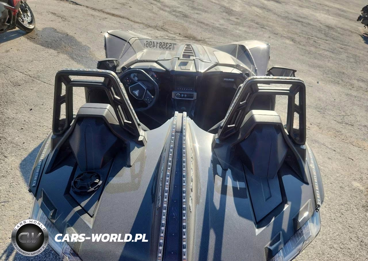2021 Polaris Slingshot Sl VIN:57XAAPGD0M8145525 - 6