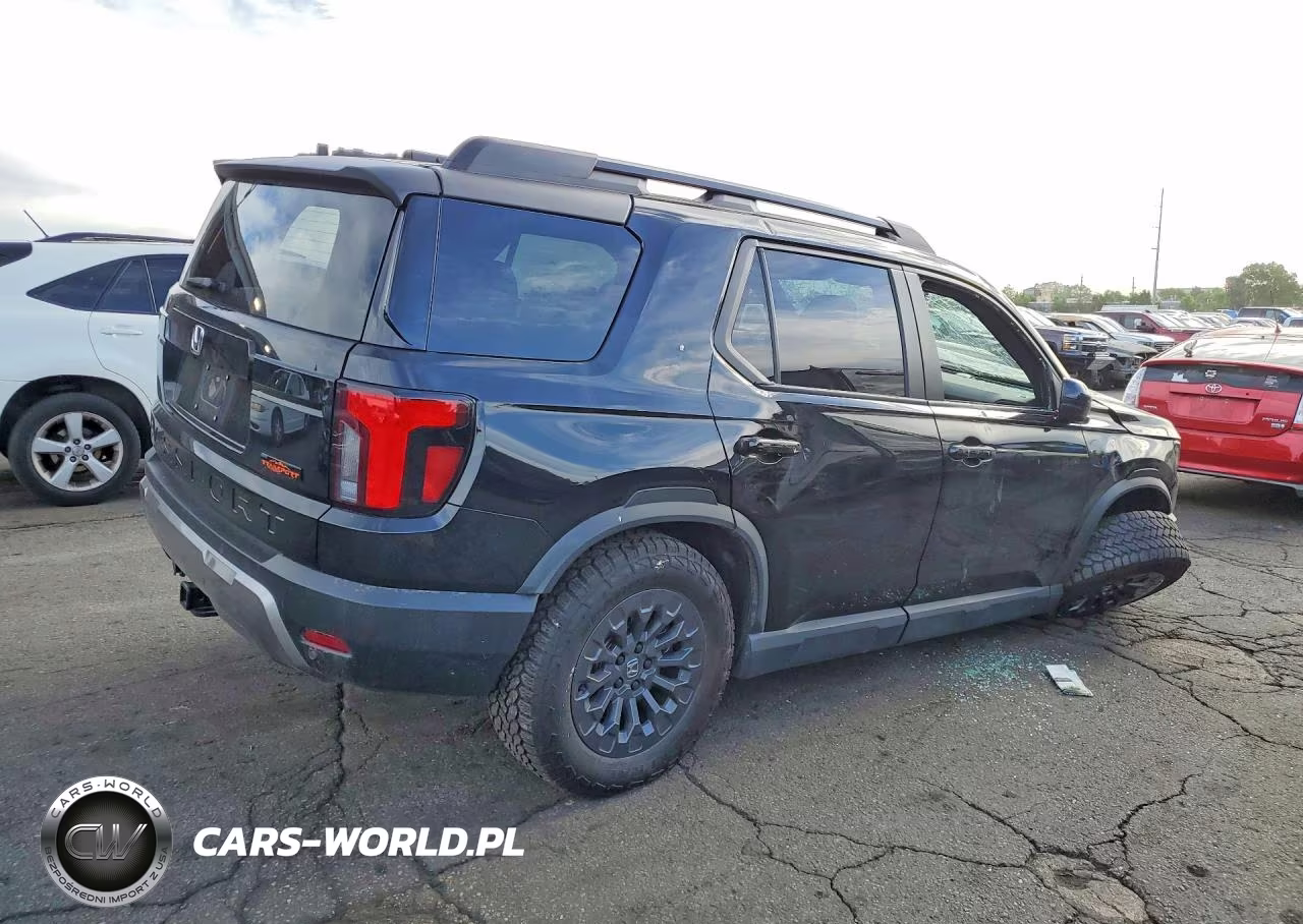 2026 Honda Passport Trail Sport VIN:5FNYF9H52TB031522 - 3