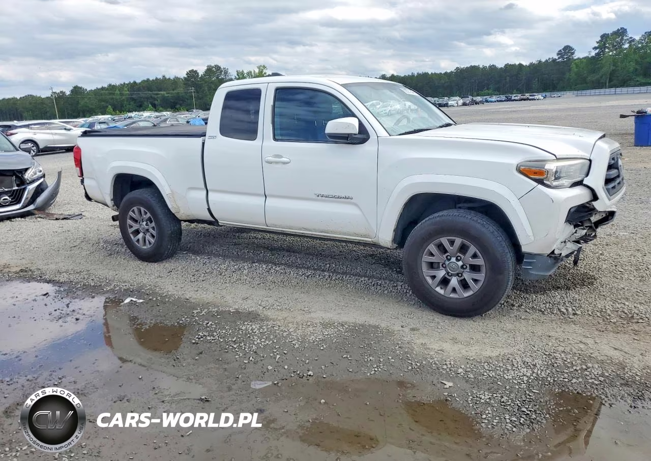 2017 Toyota Tacoma Sr5 VIN:5TFRX5GN4HX088085 - 4