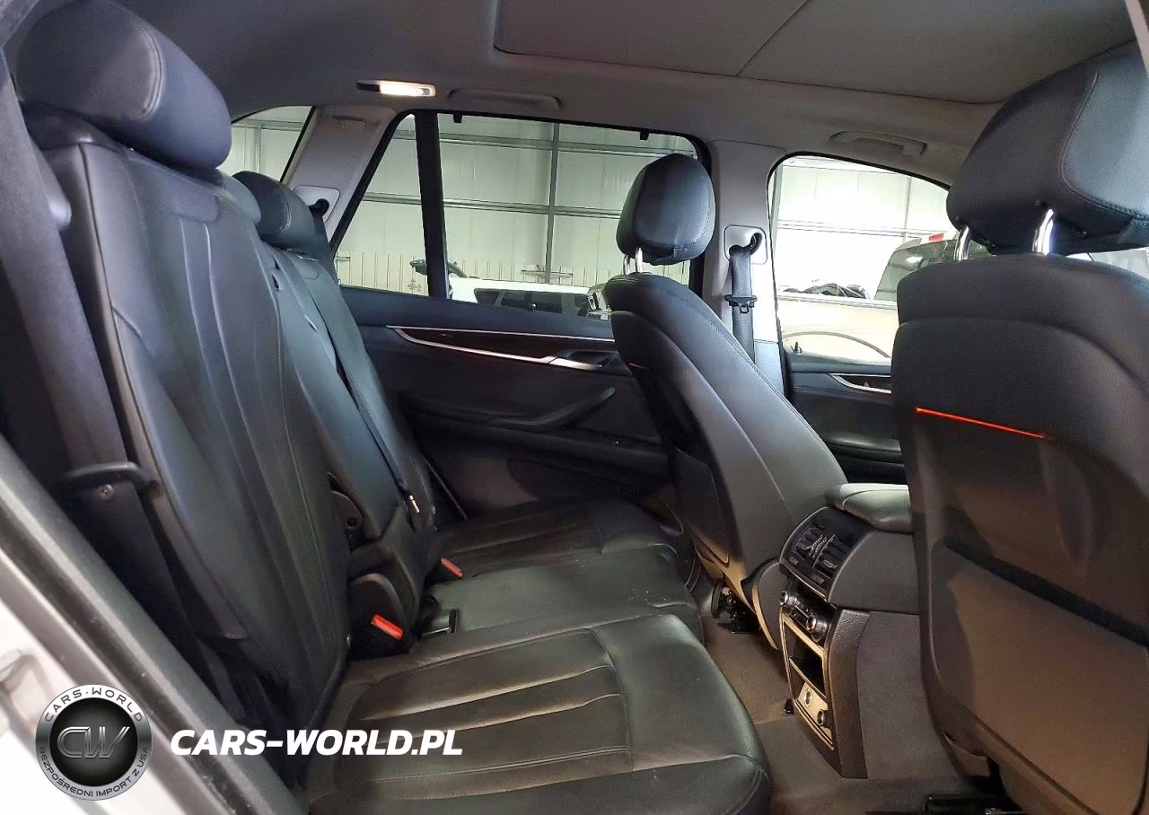 2016 BMW X5 xDrive35I VIN:5UXKR0C54G0P33277 - 11