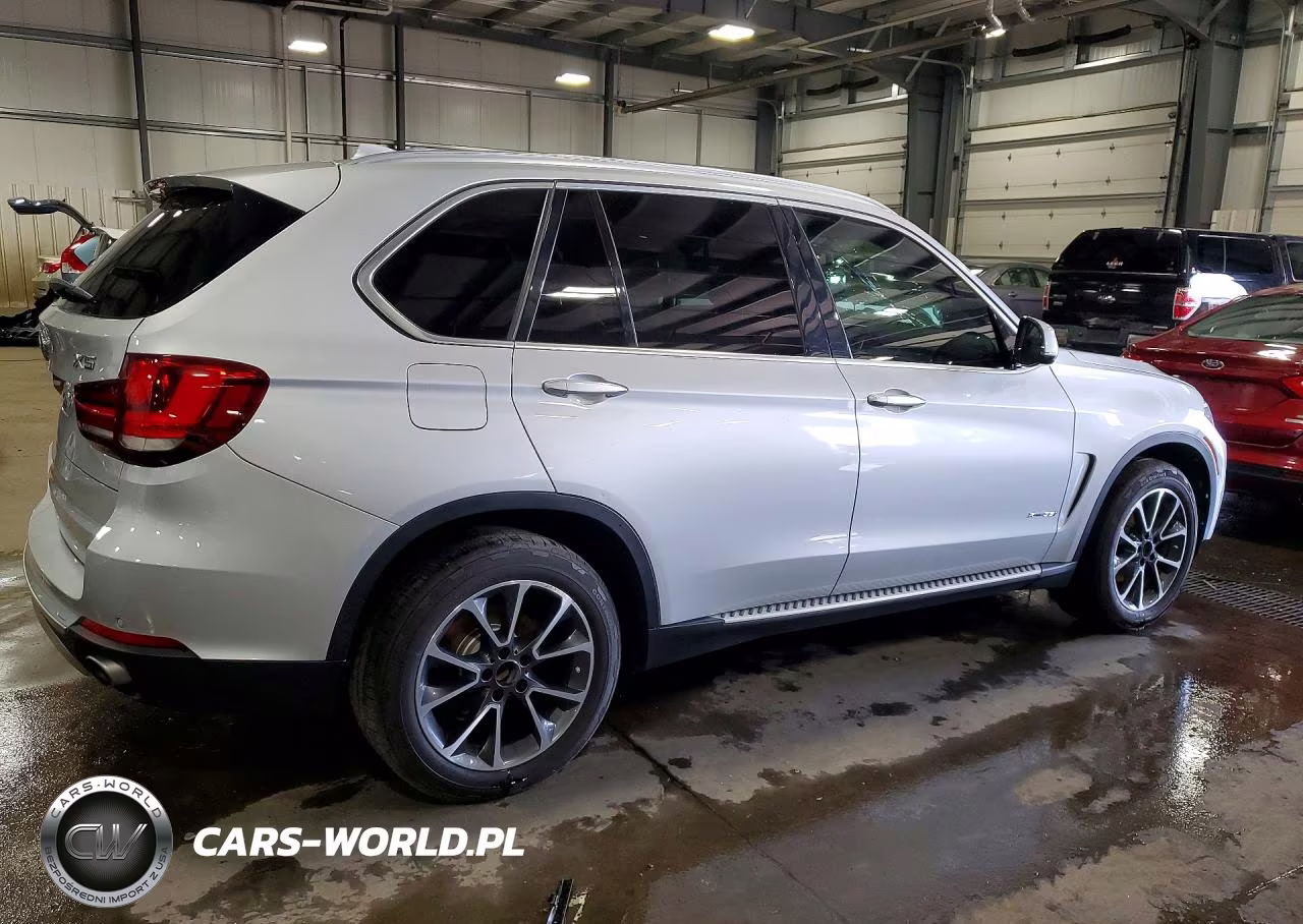 2016 BMW X5 xDrive35I VIN:5UXKR0C54G0P33277 - 3