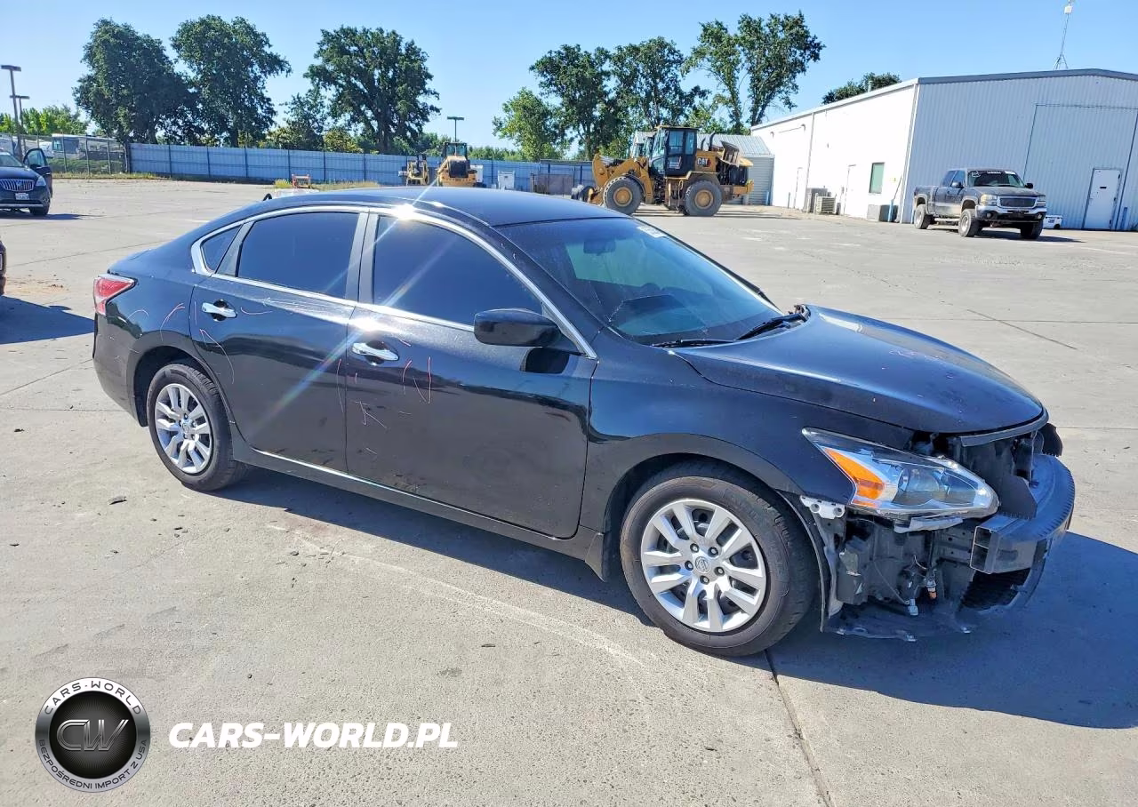 2015 Nissan Altima 2.5 S VIN:1N4AL3AP0FC152284 - 4