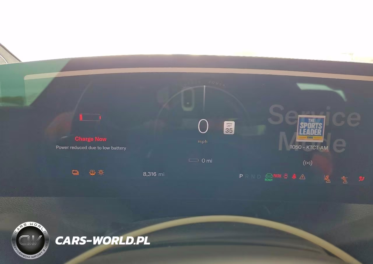 2025 Lucid Motors Air Pure VIN:50EA1PGA4SA030748 - 9
