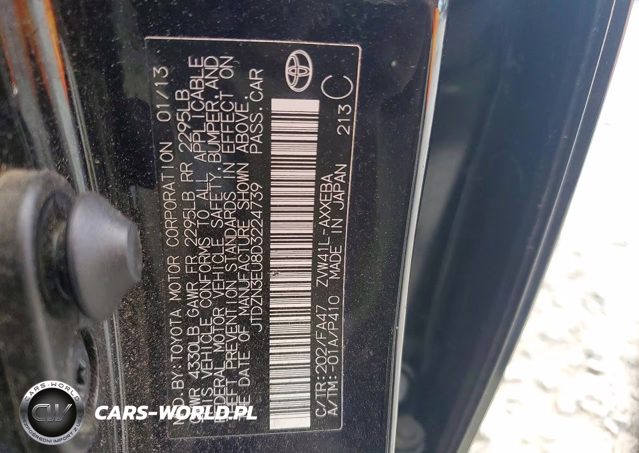 2013 Toyota Prius V Three VIN:JTDZN3EU8D3224739 - 13