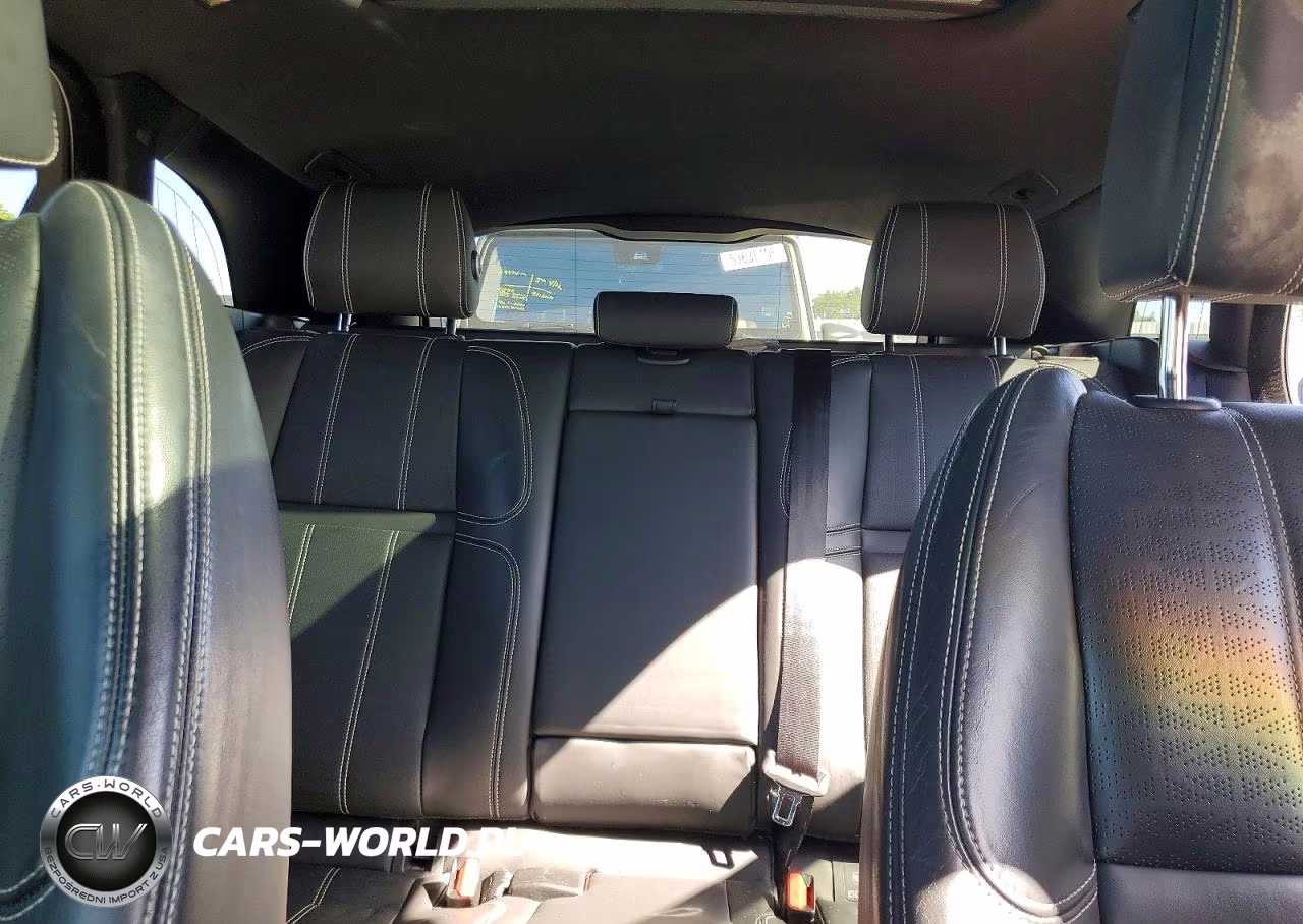 2018 Land Rover Range Rover Velar R-Dynamic Hse VIN:SALYM2RV1JA733602 - 10