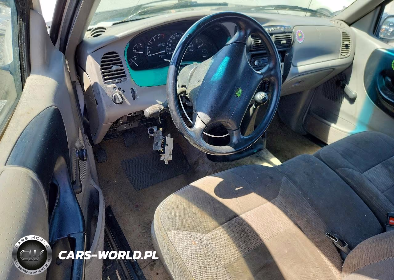 1995 Mazda B2300 Cab Plus VIN:4F4CR16A3STM10065 - 8