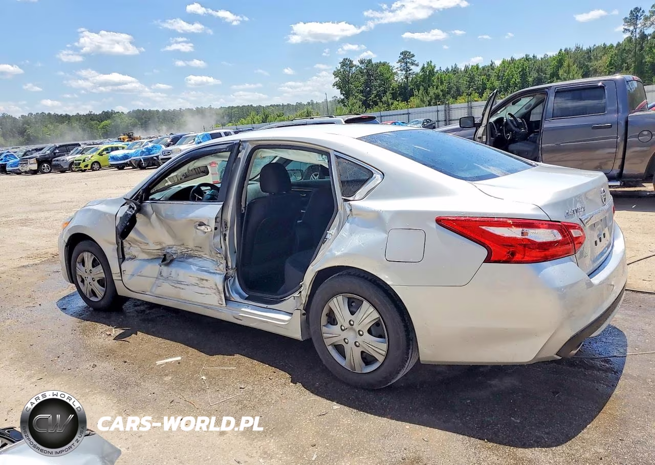 2017 Nissan Altima 2.5 S VIN:1N4AL3AP3HN348064 - 2