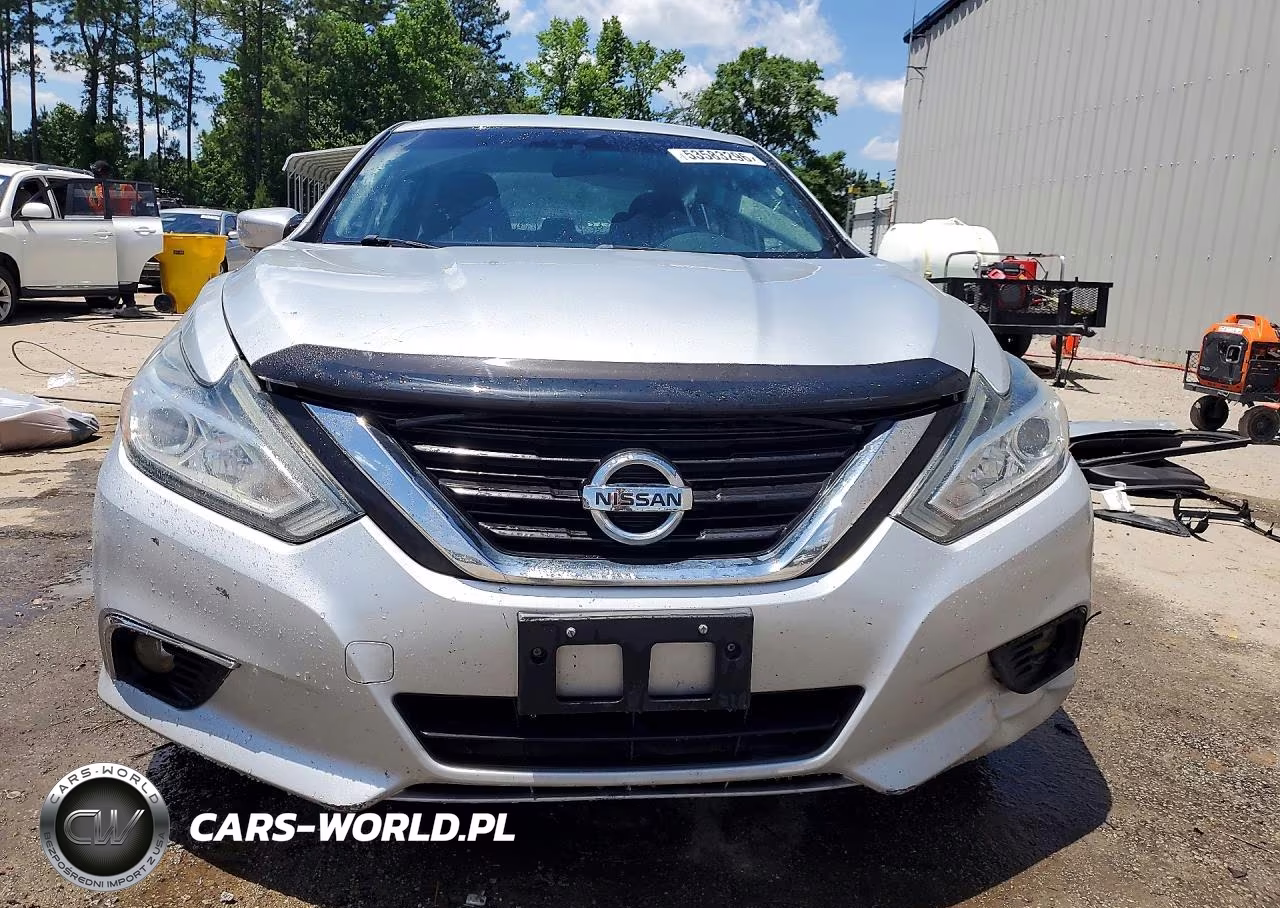 2017 Nissan Altima 2.5 S VIN:1N4AL3AP3HN348064 - 5
