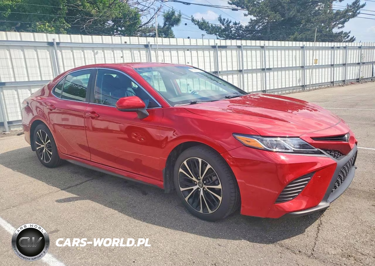 2020 Toyota Camry Se VIN:4T1G11AK2LU356492 - 4