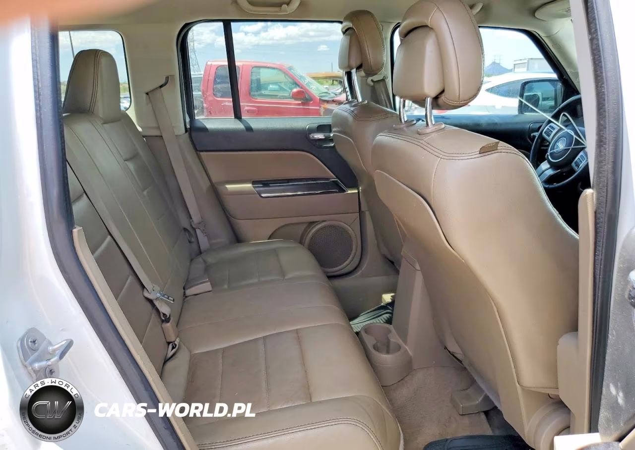 2015 Jeep Patriot VIN:1C4NJPCB5FD203301 - 10