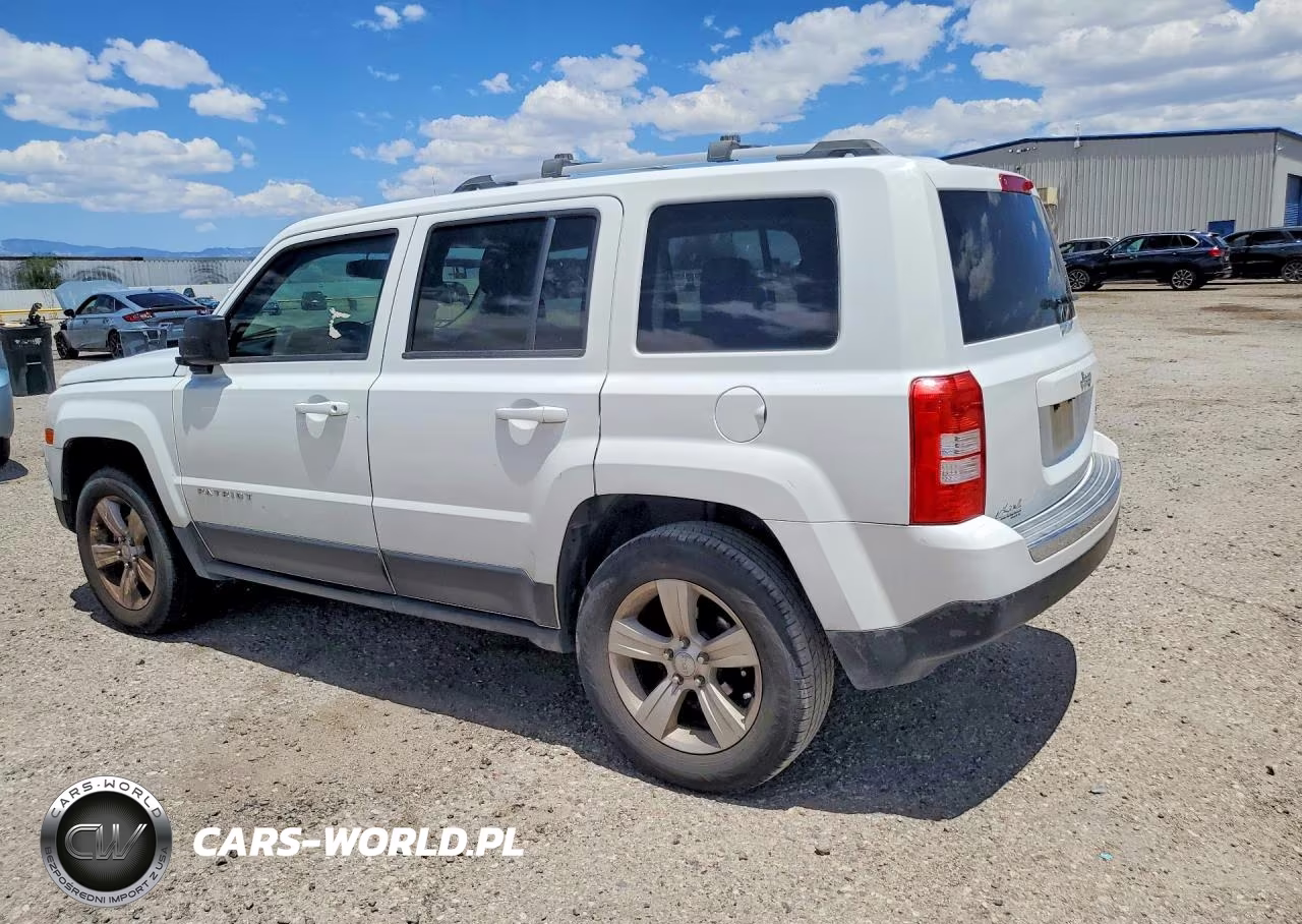 2015 Jeep Patriot VIN:1C4NJPCB5FD203301 - 2
