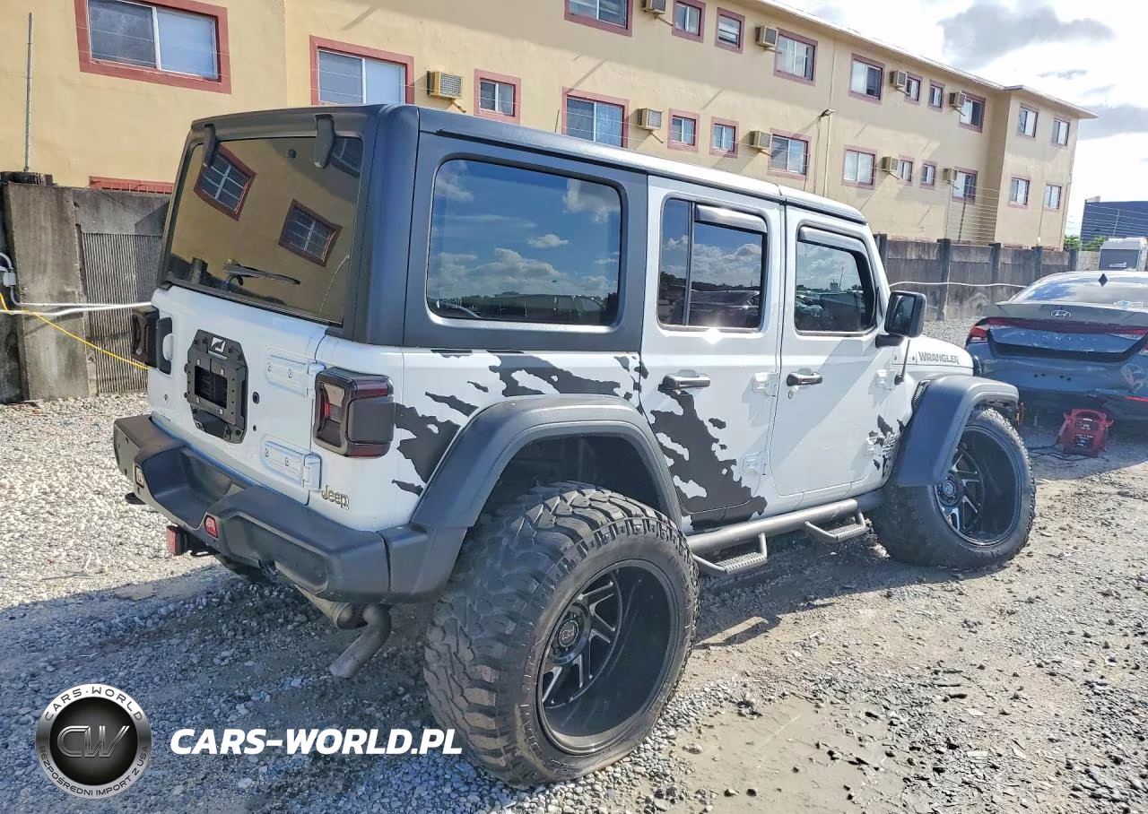 2018 Jeep Wrangler Unlimited Sport VIN:1C4HJXDG1JW305263 - 3