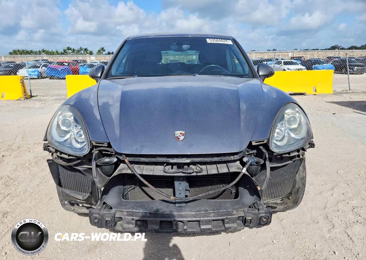 2011 Porsche Cayenne Turbo VIN:WP1AC2A21BLA82036 - 5