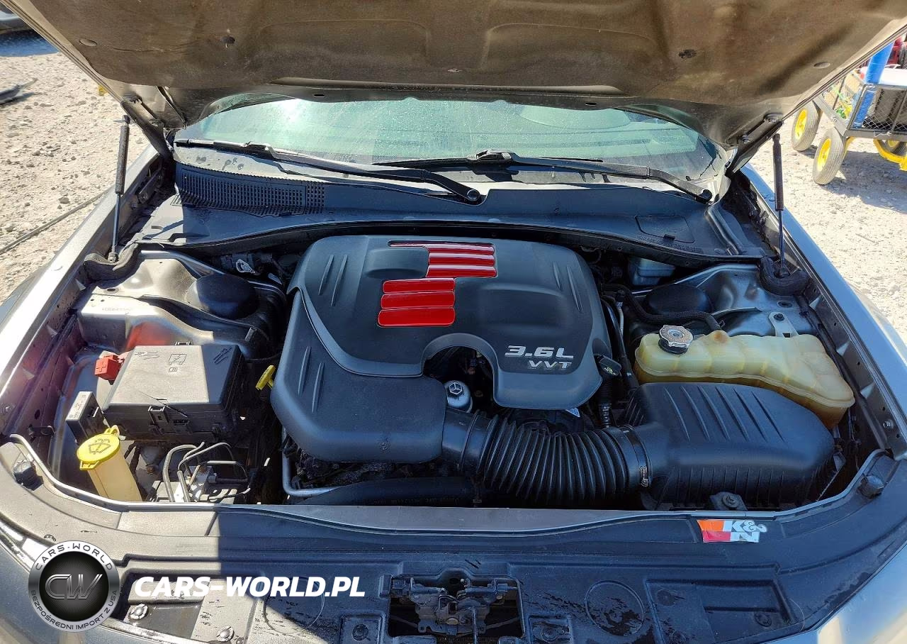 2012 Chrysler 300 S VIN:2C3CCAGG8CH179843 - 11