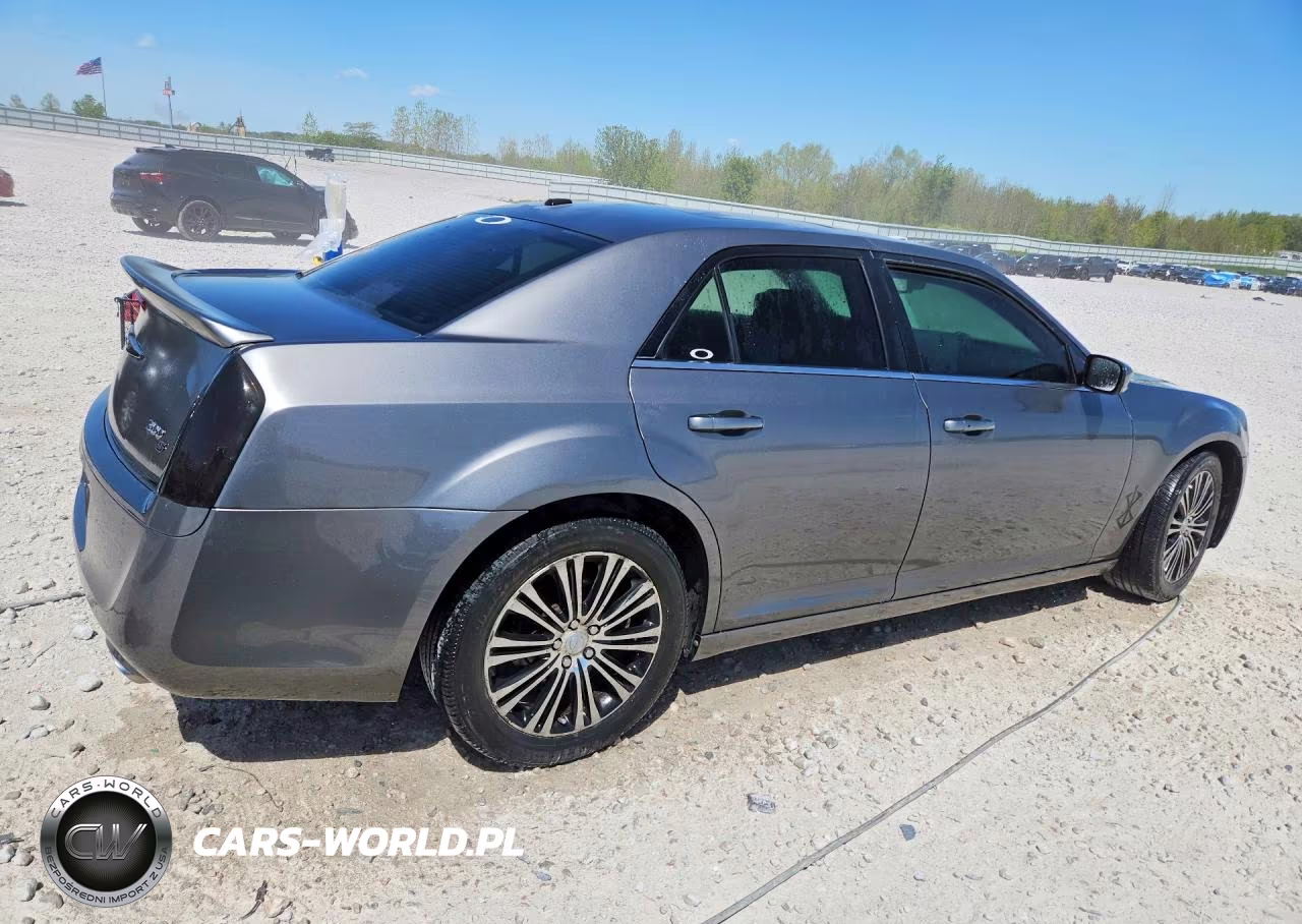 2012 Chrysler 300 S VIN:2C3CCAGG8CH179843 - 3