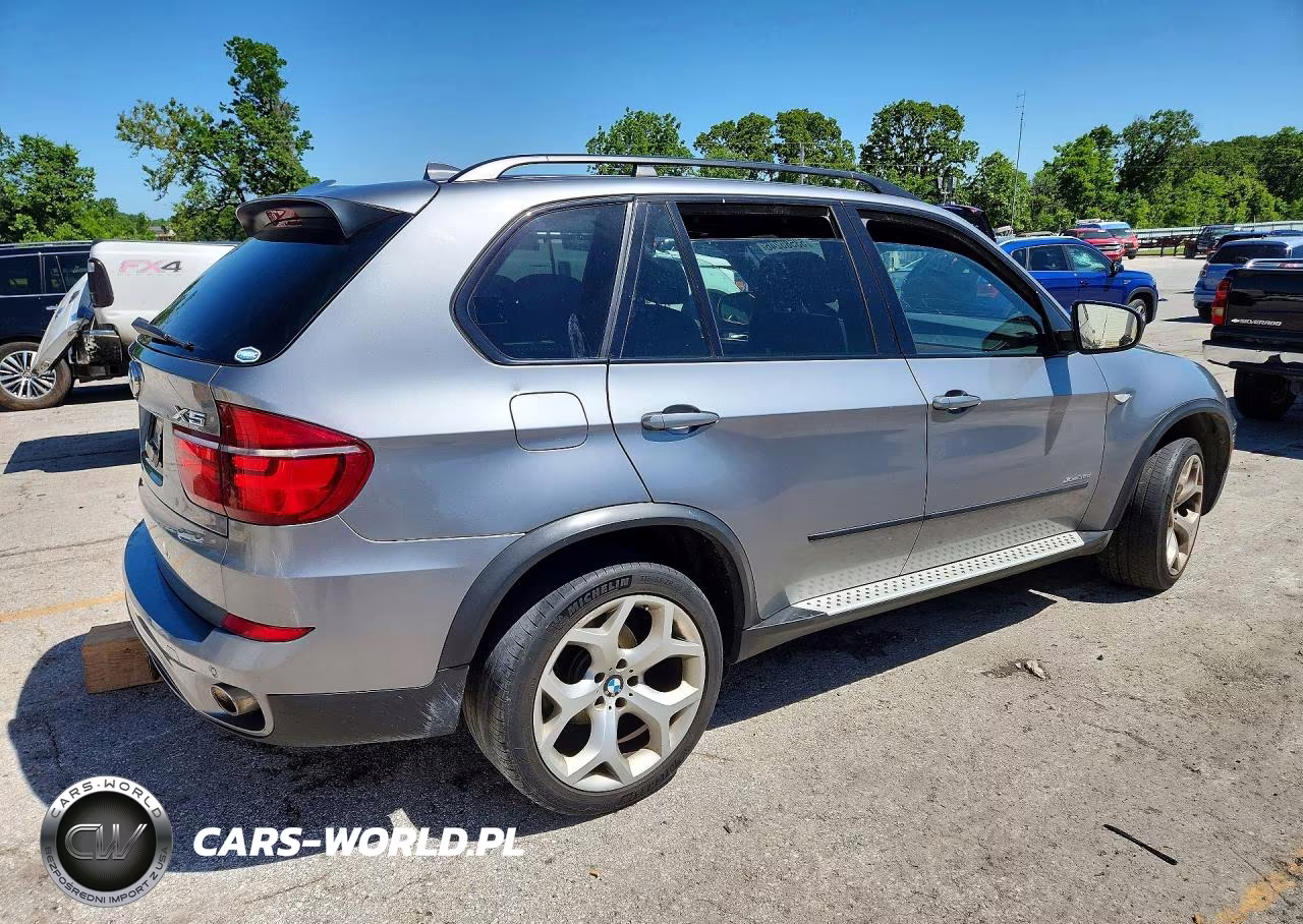 2012 BMW X5 xDrive35D VIN:5UXZW0C53CL666543 - 3
