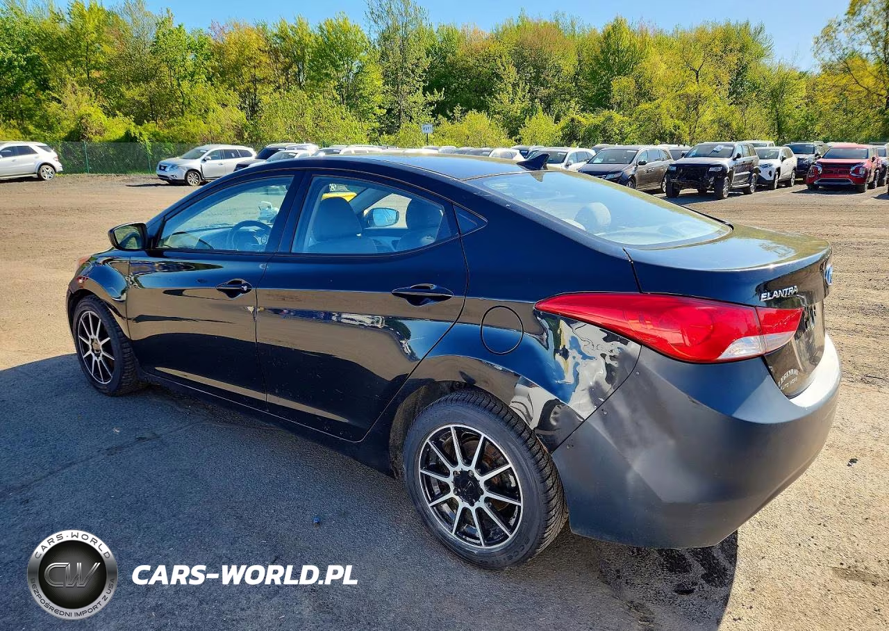 2013 Hyundai Elantra Gls VIN:5NPDH4AE2DH217117 - 2