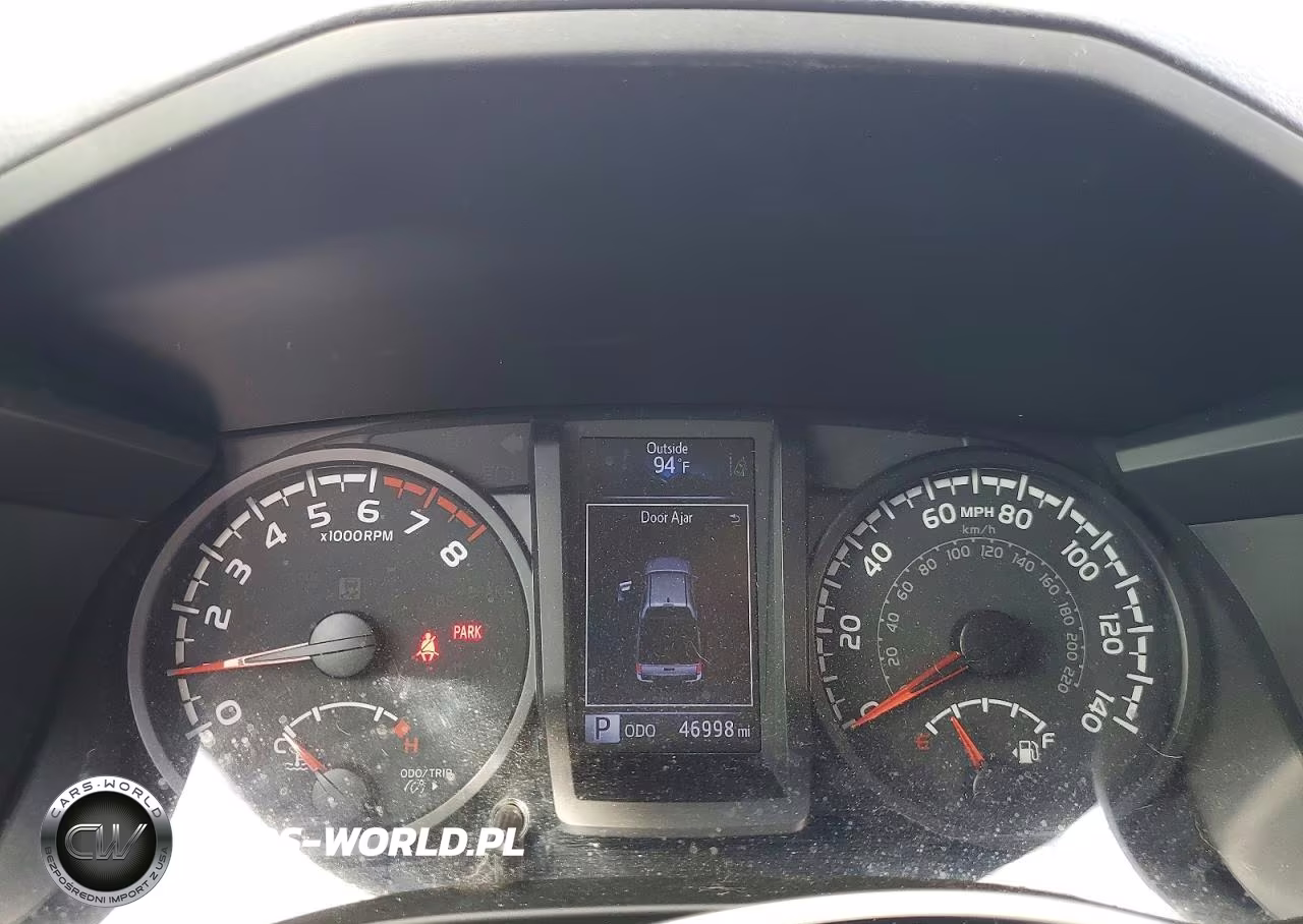 2020 Toyota Tacoma Sr V6 VIN:3TMCZ5AN1LM341810 - 9