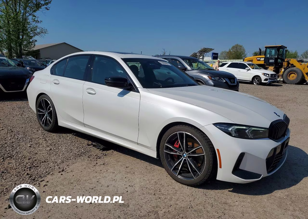 2023 BMW 330I VIN:3MW69FF07P8C83083 - 4