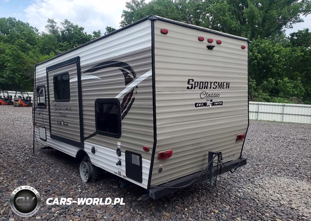 2018 Kz-Rv Sportsmen Camper VIN:4EZTK1910J4069319 - 3