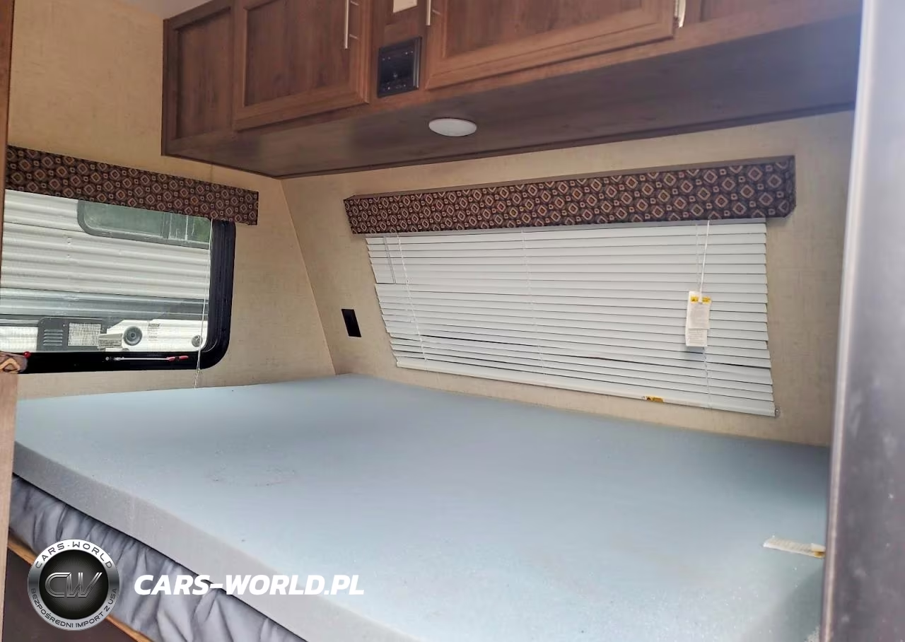 2018 Kz-Rv Sportsmen Camper VIN:4EZTK1910J4069319 - 5