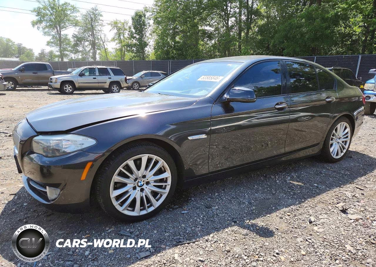 2011 BMW 5 Series – zdjęcie 1 z 12