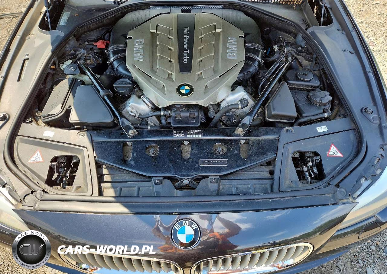 2011 BMW 5 Series VIN:WBAFU9C58BC278220 - 11