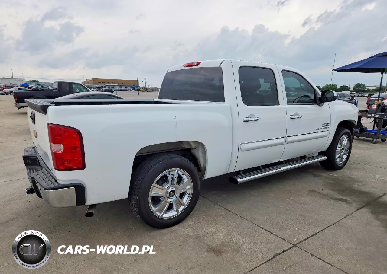 2013 Chevrolet Silverado C1500 Lt VIN:3GCPCSE00DG151268 - 3