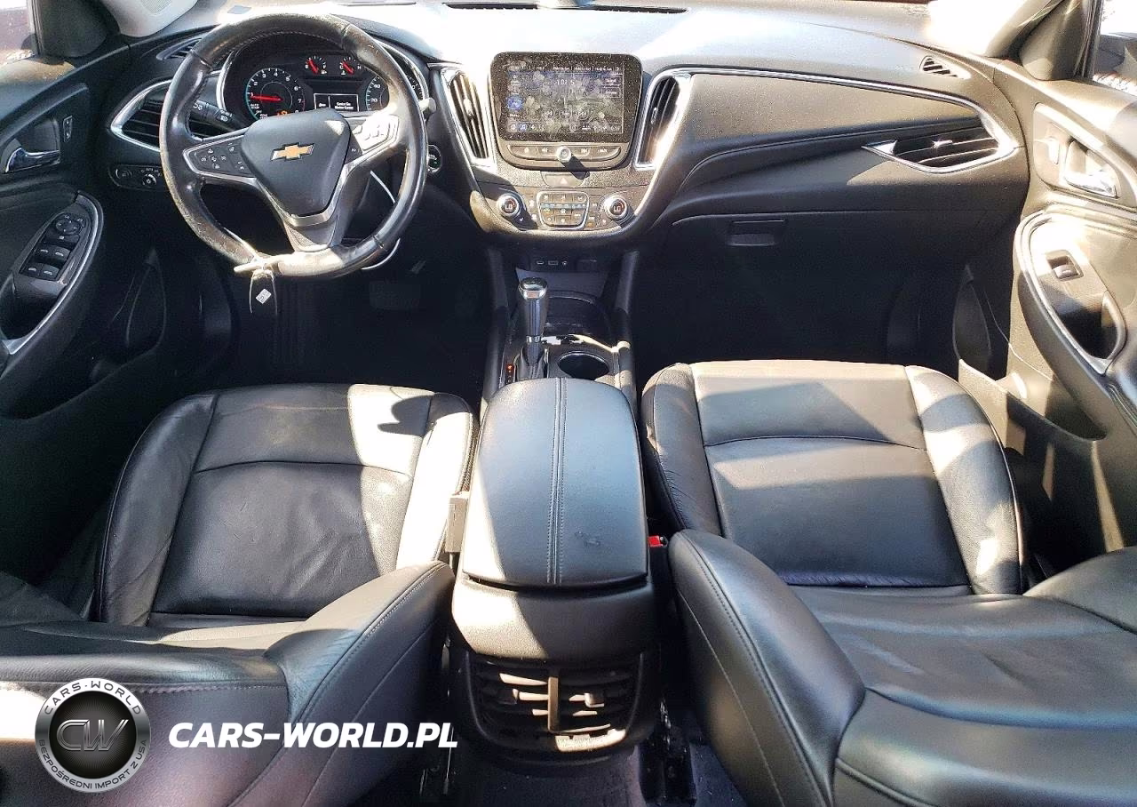 2019 Chevrolet Malibu Lt VIN:1G1ZD5ST7KF132326 - 8