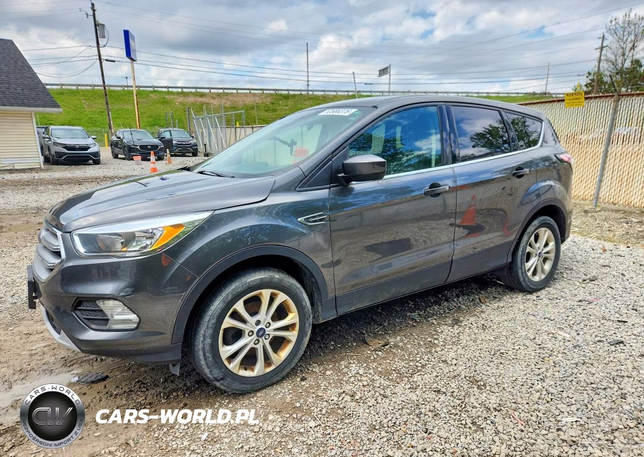 2017 Ford Escape Se