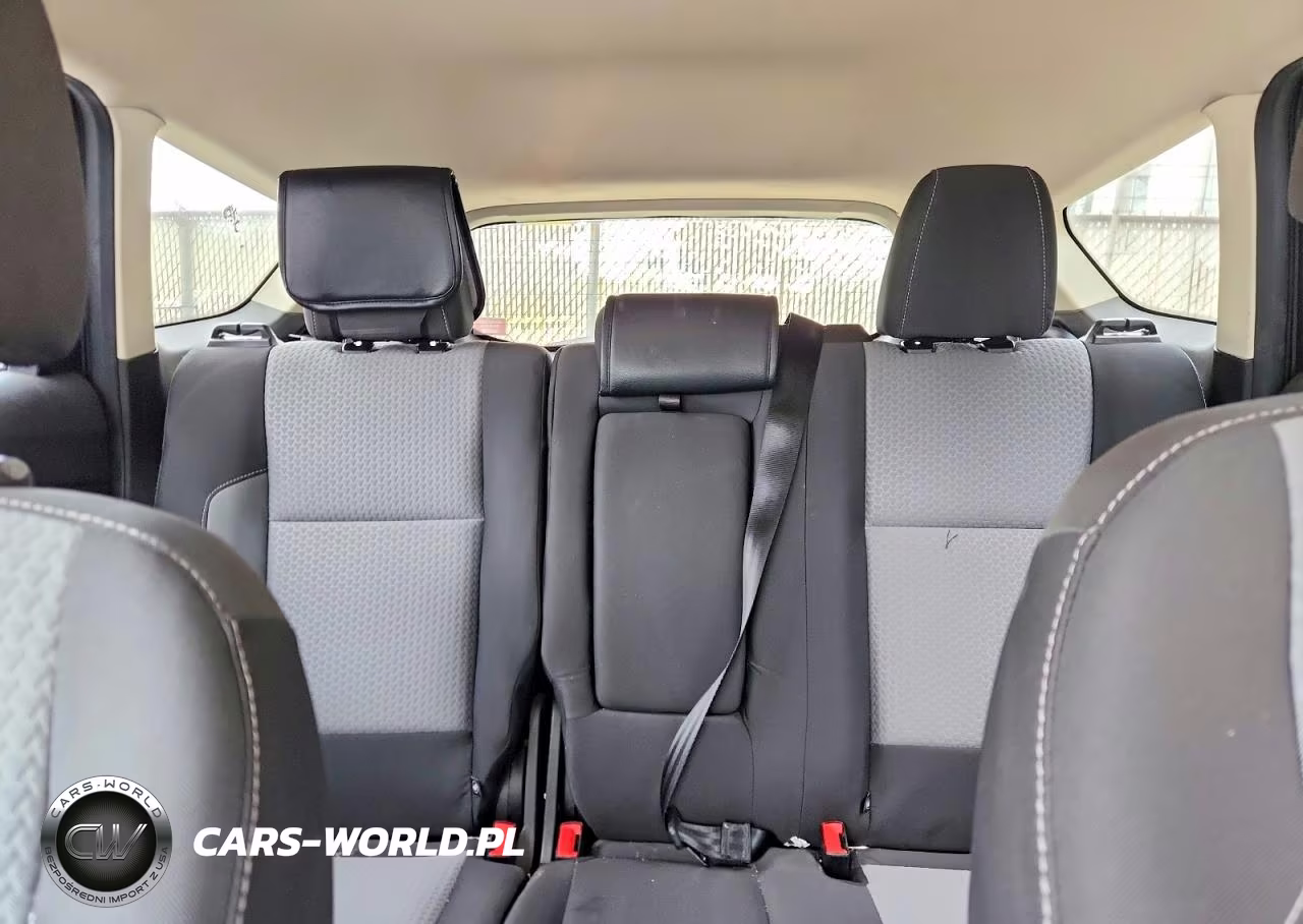 2017 Ford Escape Se VIN:1FMCU0GD7HUE03404 - 10