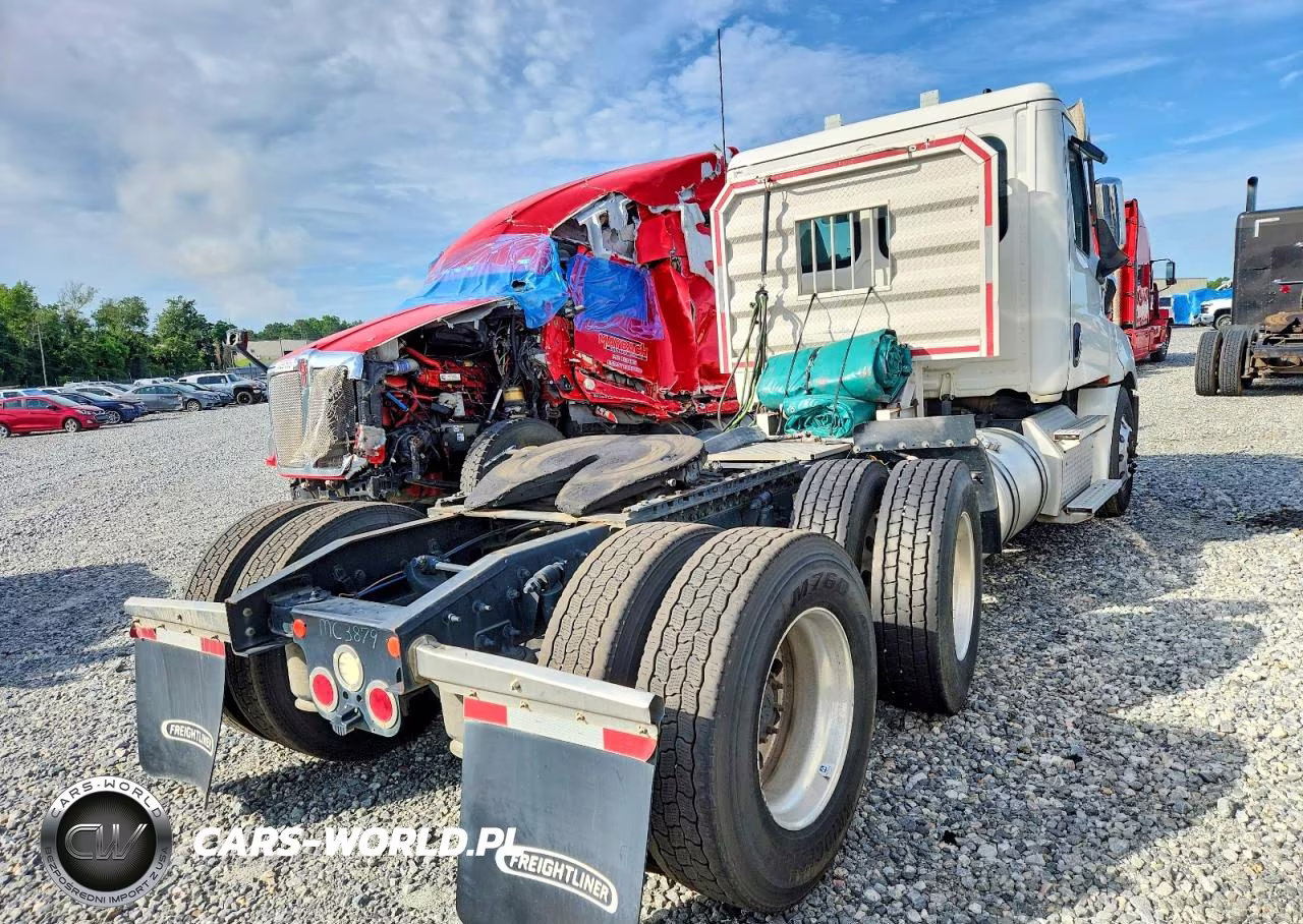 2021 Freightliner Cascadia 126 Semi Truck VIN:1FUJHLDR3MLMC3879 - 4