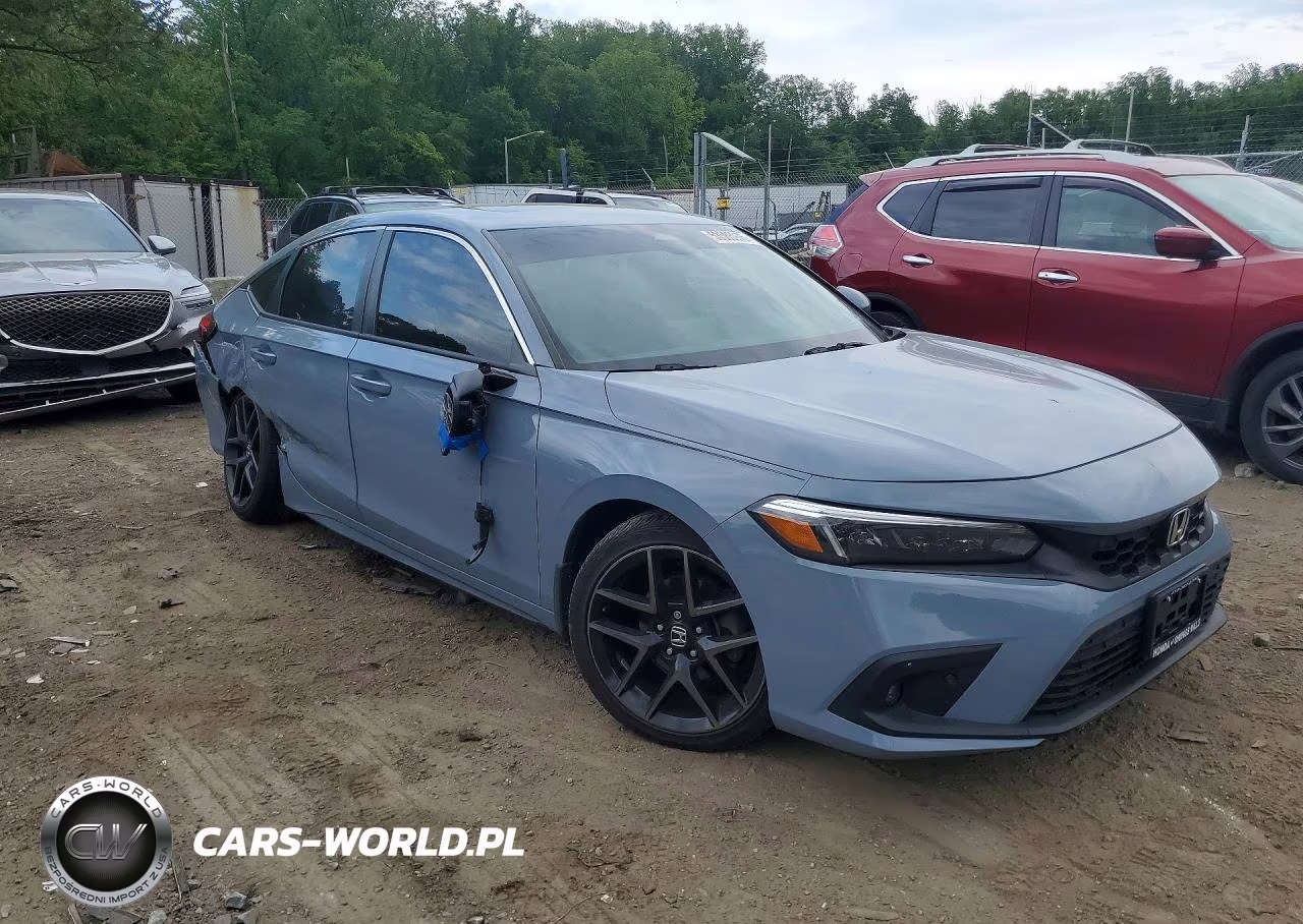 2024 Honda Civic Sport Touring VIN:19XFL1H81RE013443 - 4
