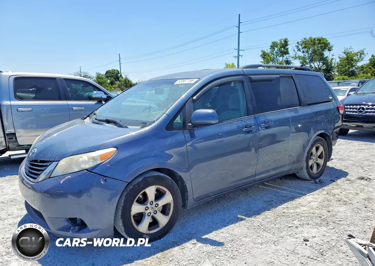 2014 Toyota Sienna Le