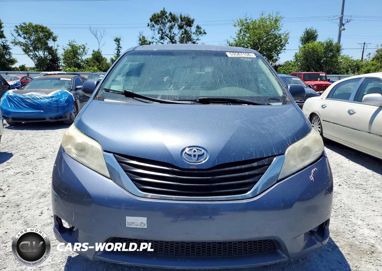 2014 Toyota Sienna Le VIN:5TDKK3DC9ES502177 - 5