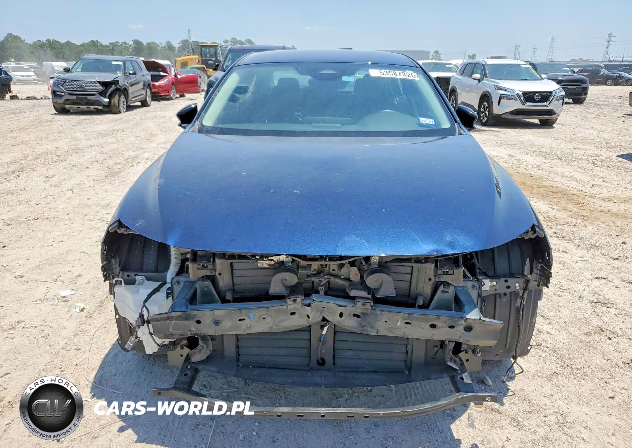2025 Mazda 3 Select Sport VIN:3MZBPABM3SM465010 - 5