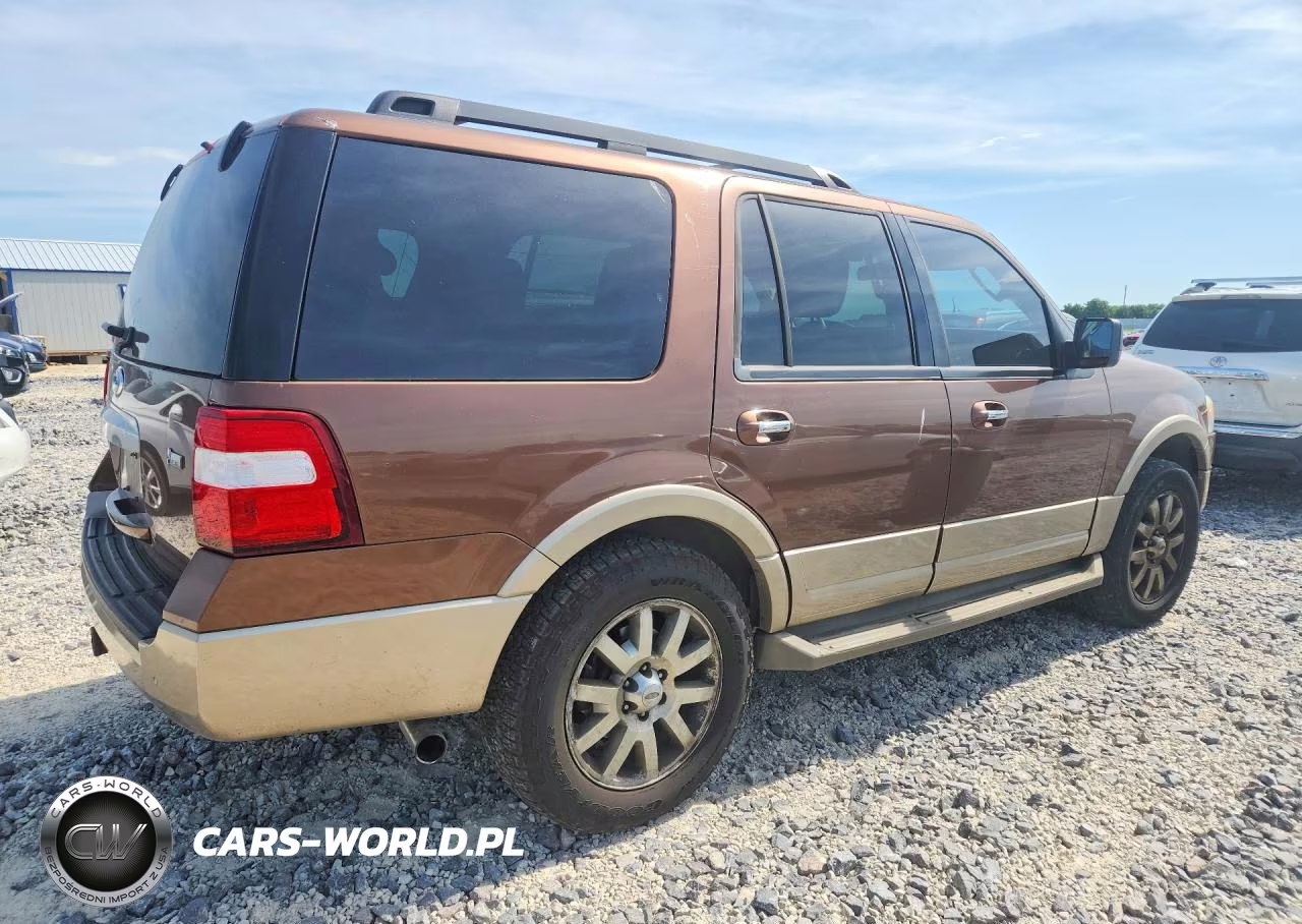 2011 Ford Expedition Xlt VIN:1FMJU1J57BEF31030 - 3