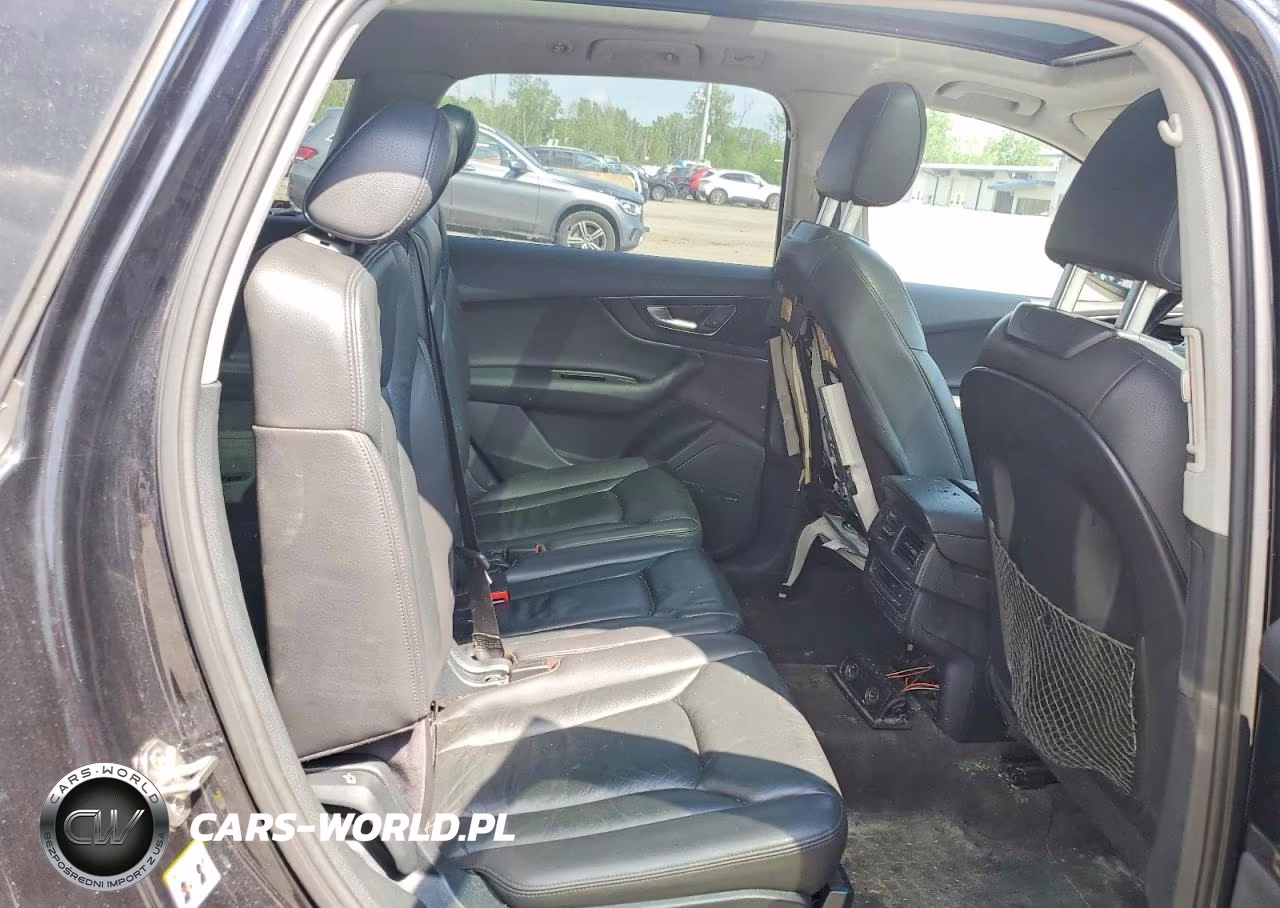 2017 Audi Q7 Premium Plus VIN:WA1LAAF7XHD003023 - 11