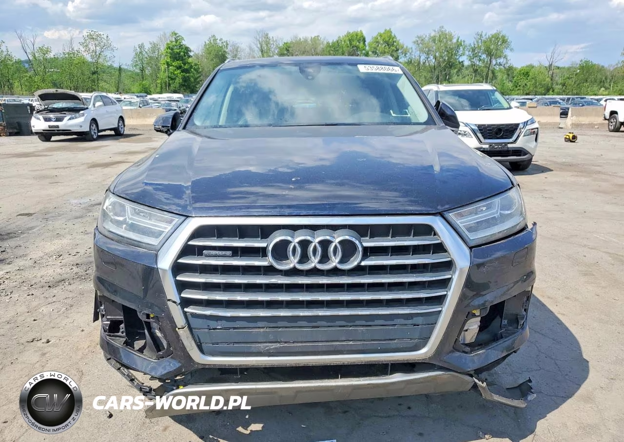2017 Audi Q7 Premium Plus VIN:WA1LAAF7XHD003023 - 5