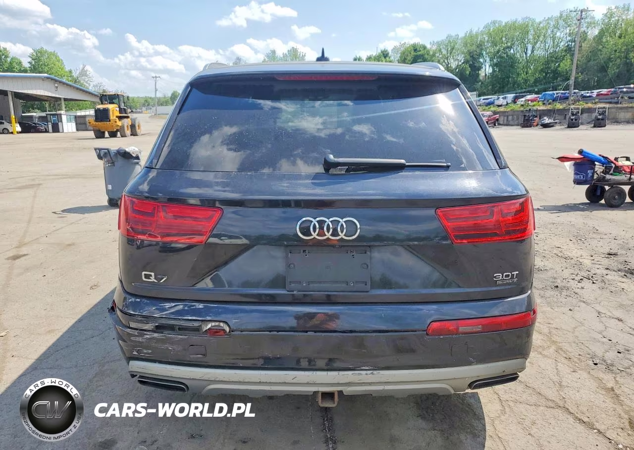 2017 Audi Q7 Premium Plus VIN:WA1LAAF7XHD003023 - 6