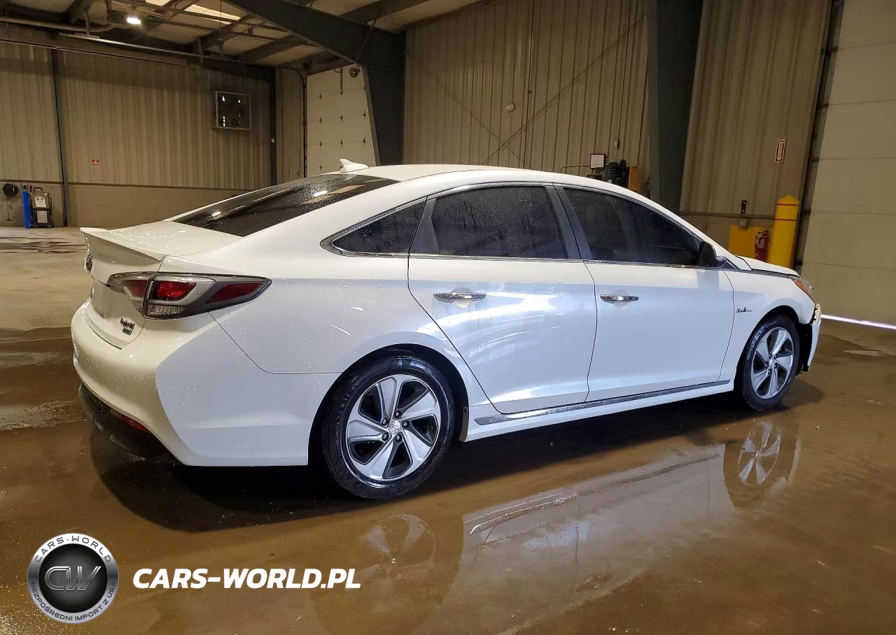 2017 Hyundai Sonata Hybrid Limited VIN:KMHE34L15HA050709 - 3
