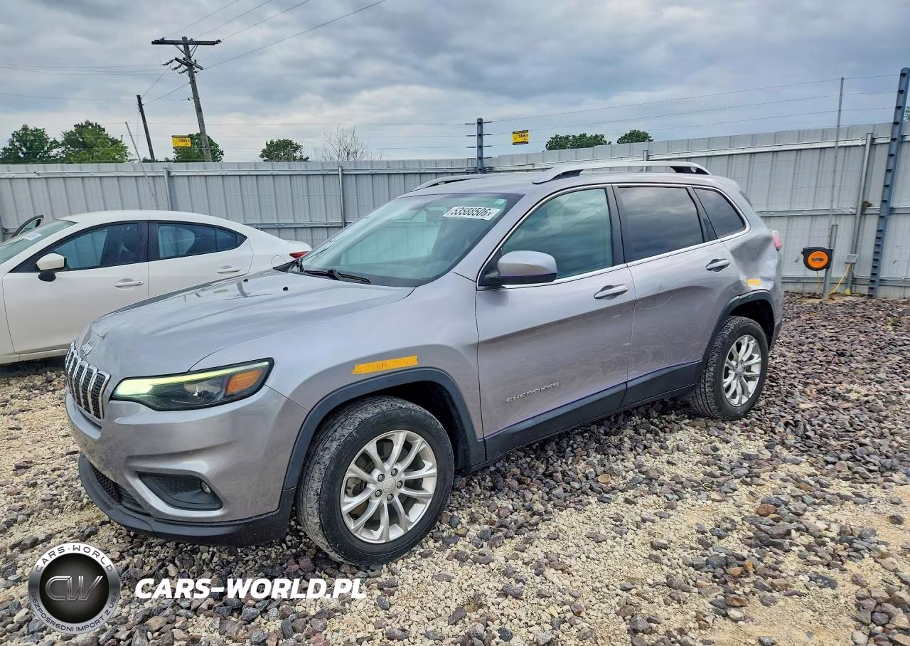 2019 Jeep Cherokee Latitude – zdjęcie 1 z 13