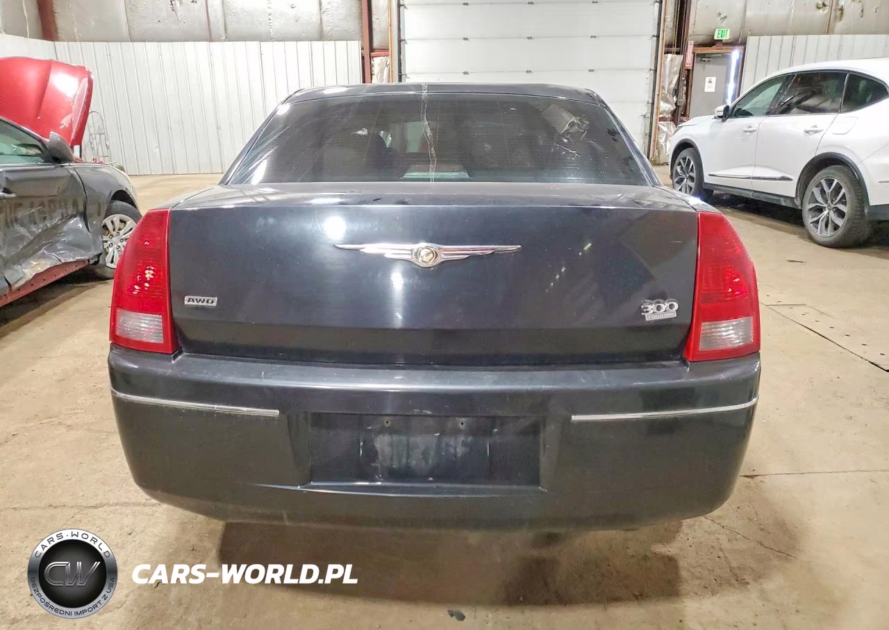 2006 Chrysler 300 Touring VIN:2C3KK53G26H423180 - 6