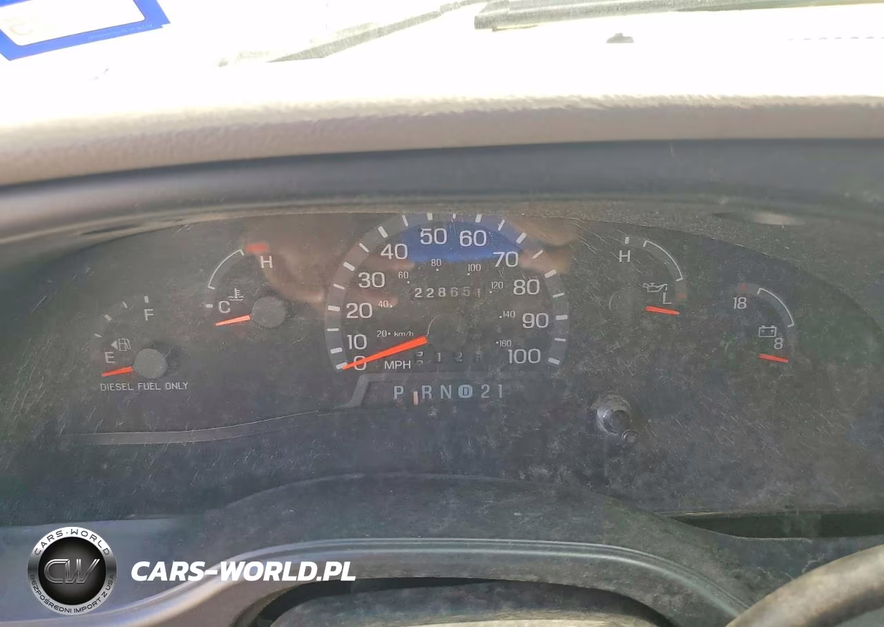2002 Ford Econoline E450 Super Duty Cutaway Van VIN:1FDXE45F02HB76504 - 9