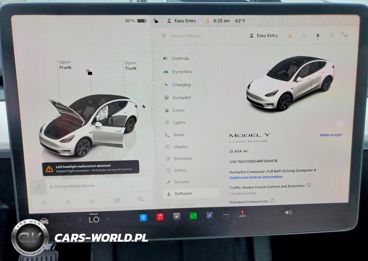 2024 Tesla Model Y VIN:7SAYGDED4RF204478 - 9
