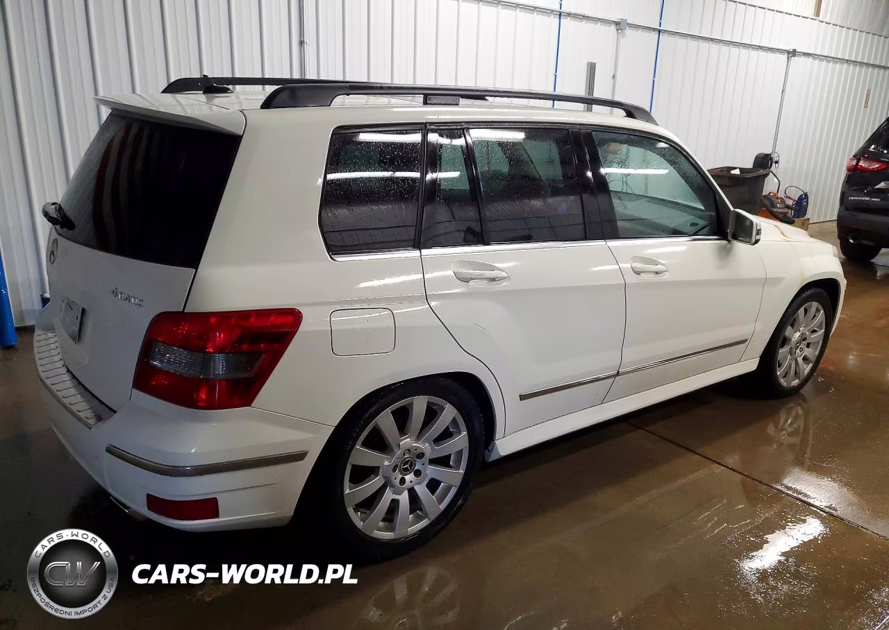 2011 Mercedes-Benz Glk 350 4Matic VIN:WDCGG8HB8BF635251 - 3