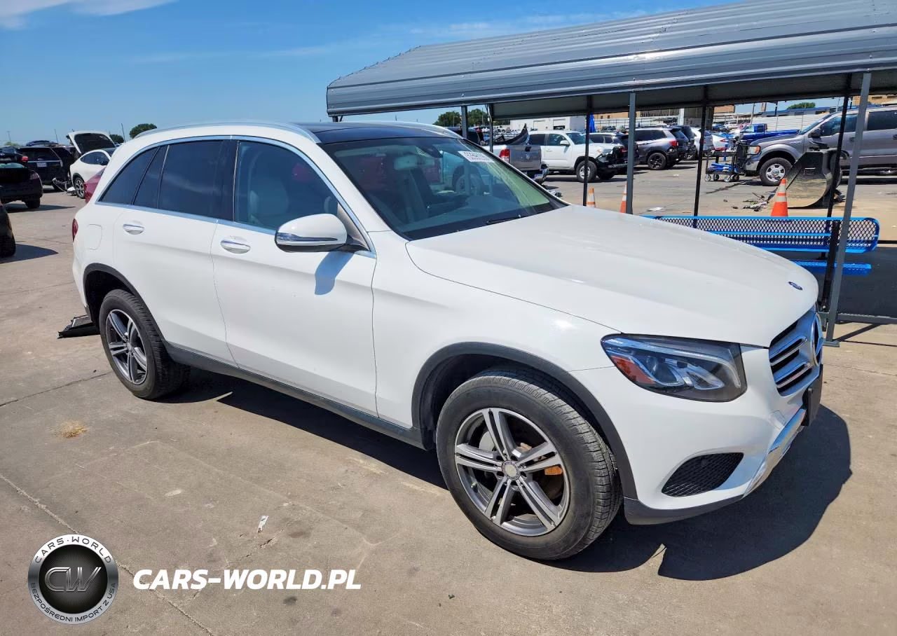2017 Mercedes-Benz Glc 300 4Matic VIN:WDC0G4KB7HF118860 - 4